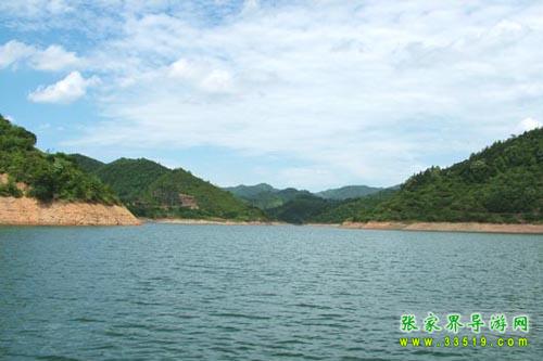 龙溪湖
