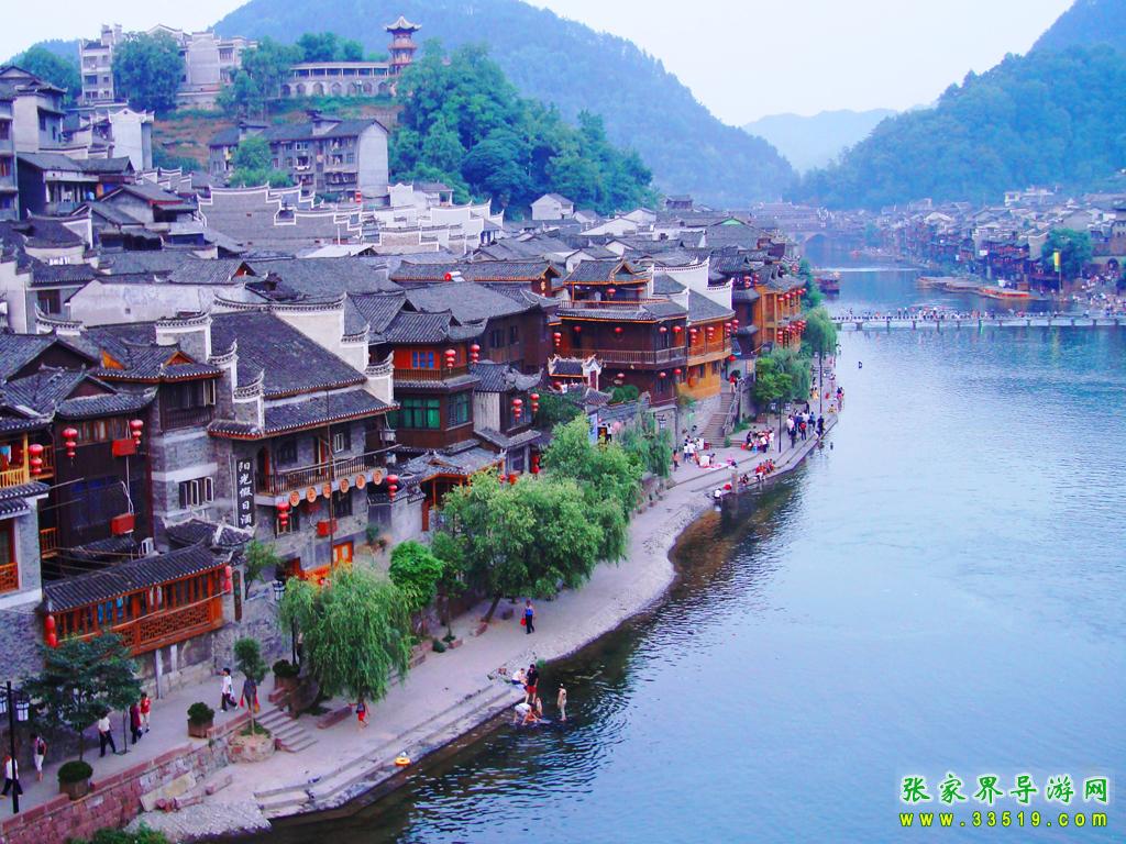 沱江沿岸古城